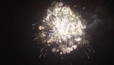 РС9040 Свадебный торт Веерные от 100 залпов 